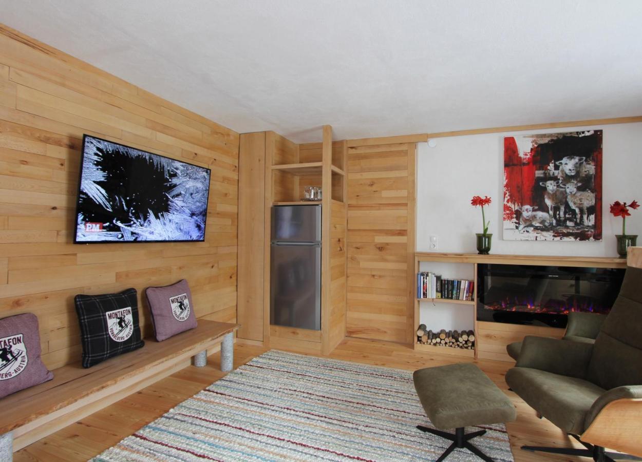 Haus Am Rain Bed and Breakfast Partenen Buitenkant foto