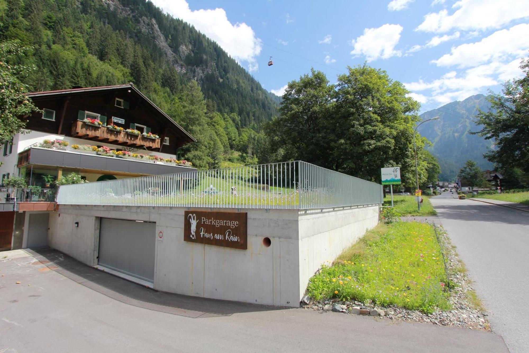 Haus Am Rain Bed and Breakfast Partenen Buitenkant foto