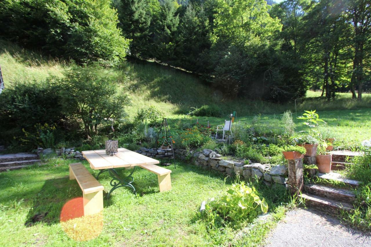 Haus Am Rain Bed and Breakfast Partenen Buitenkant foto